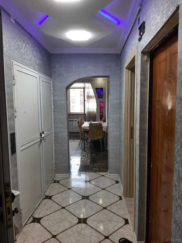Satılır 2 otaqlı mənzil 60 m²