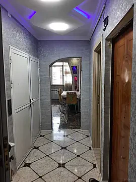 Satılır 2 otaqlı mənzil 60 m²