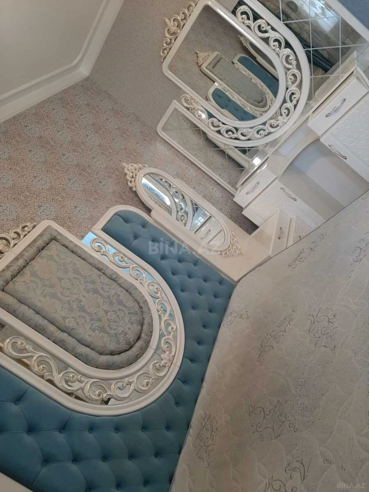 Satılır 2 otaqlı mənzil 60 m²