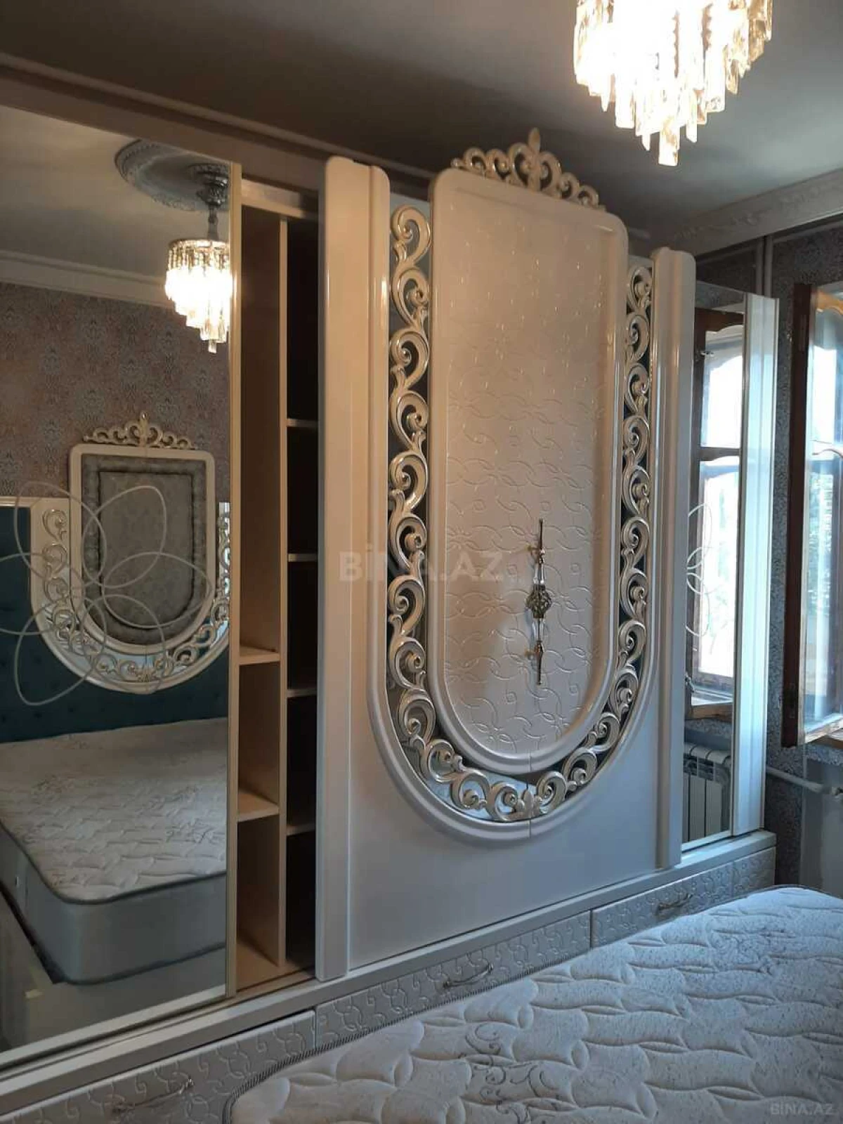 Satılır 2 otaqlı mənzil 60 m²