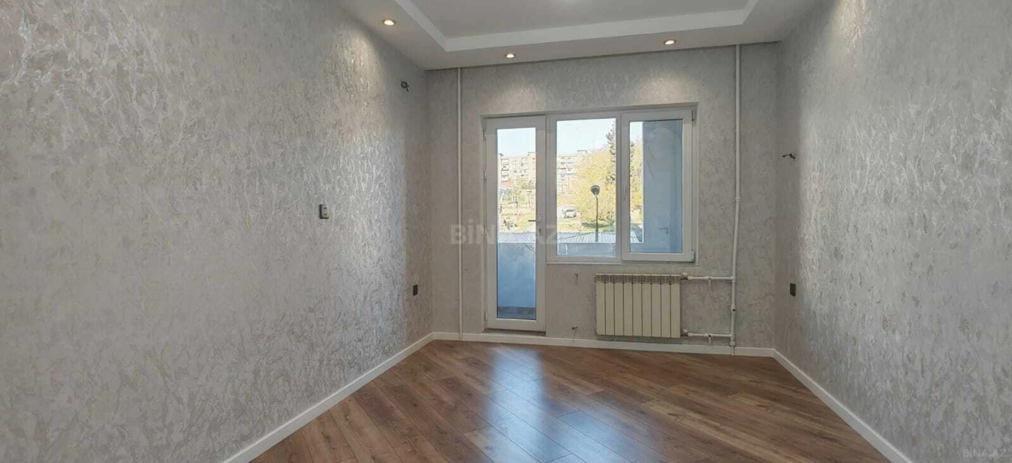 Satılır 2 otaqlı mənzil 60 m²
