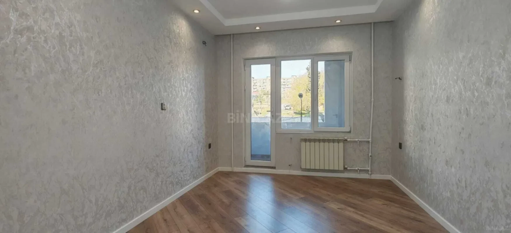 Satılır 2 otaqlı mənzil 60 m²