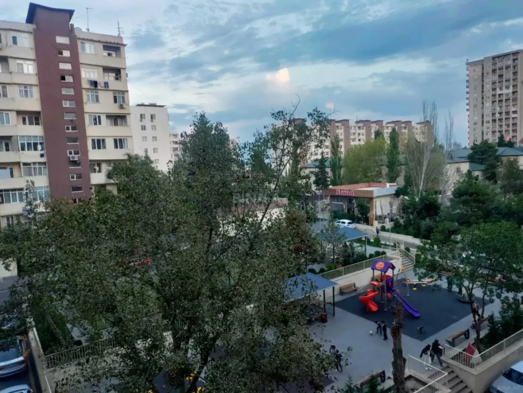 Satılır 2 otaqlı mənzil 60 m²