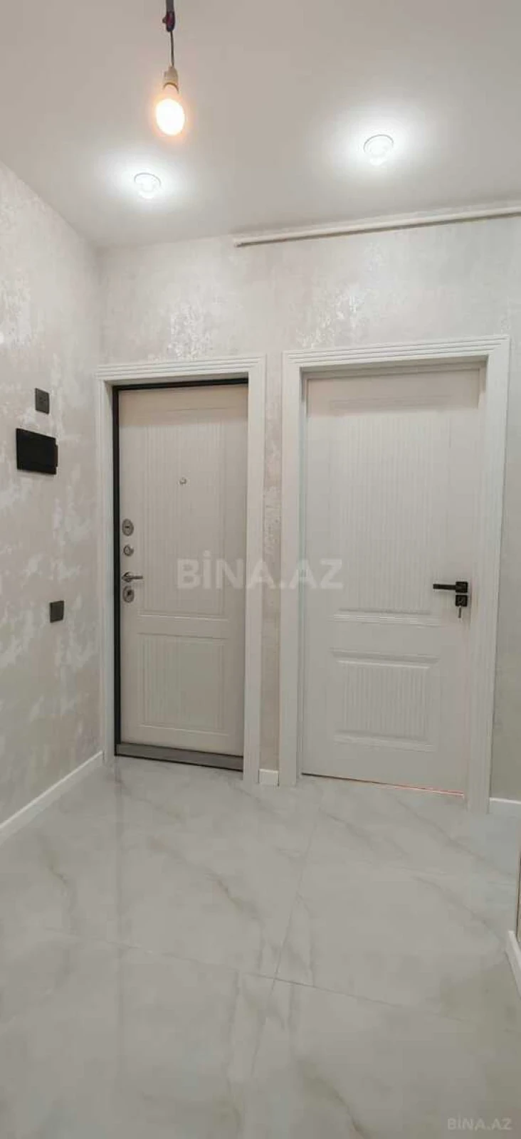Satılır 2 otaqlı mənzil 60 m²