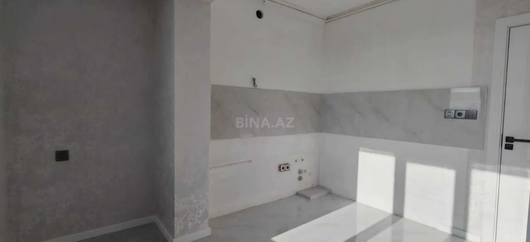 Satılır 2 otaqlı mənzil 60 m²