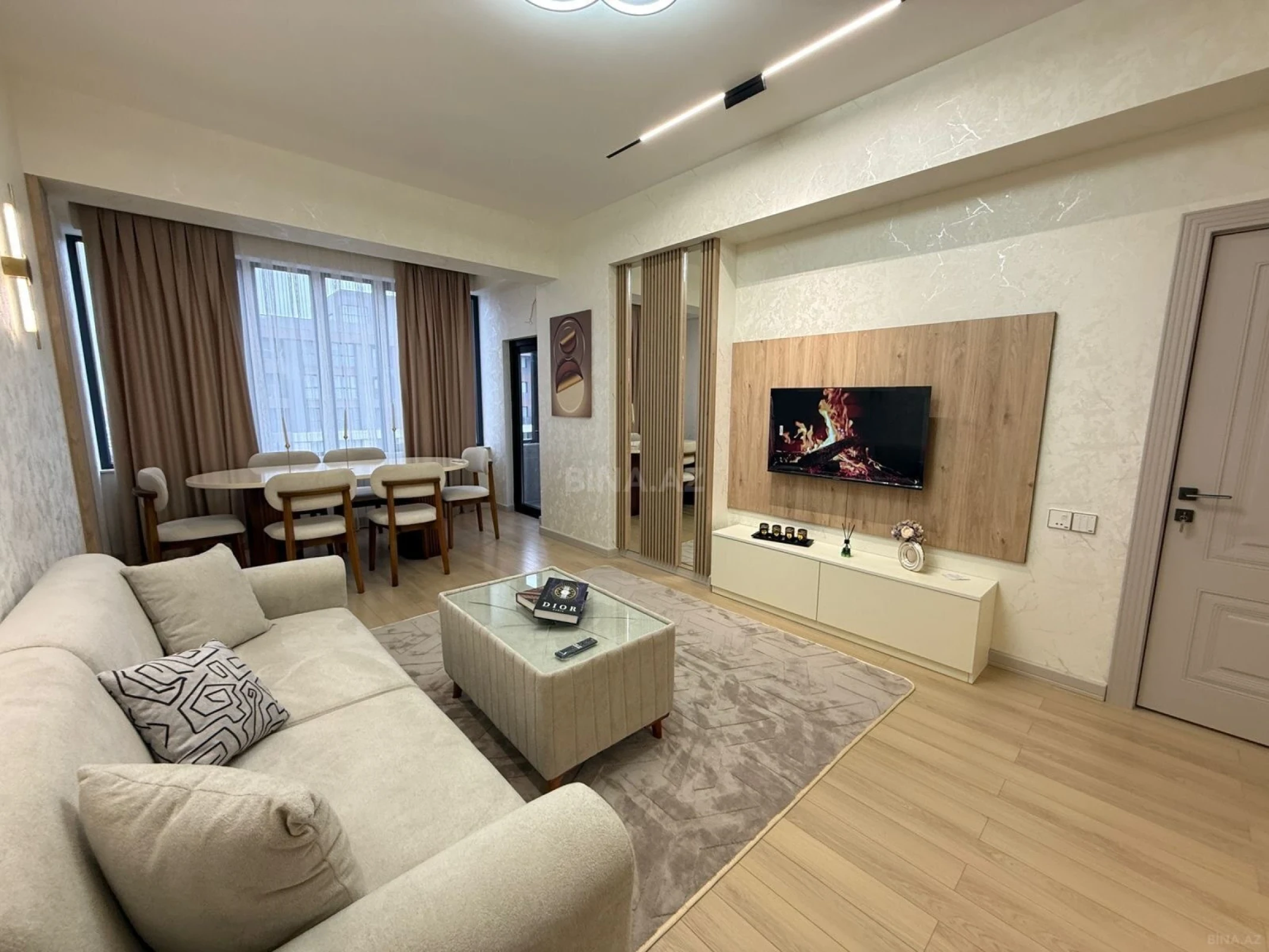 Satılır 2 otaqlı mənzil 66 m²