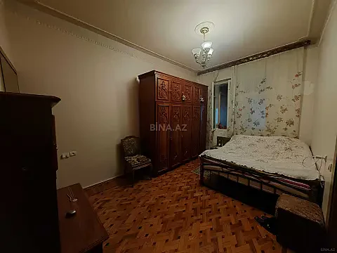 Satılır 4 otaqlı mənzil 95 m²