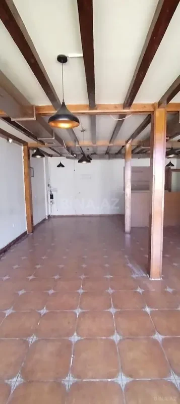 Kirayə verilir obyekt 120 m²