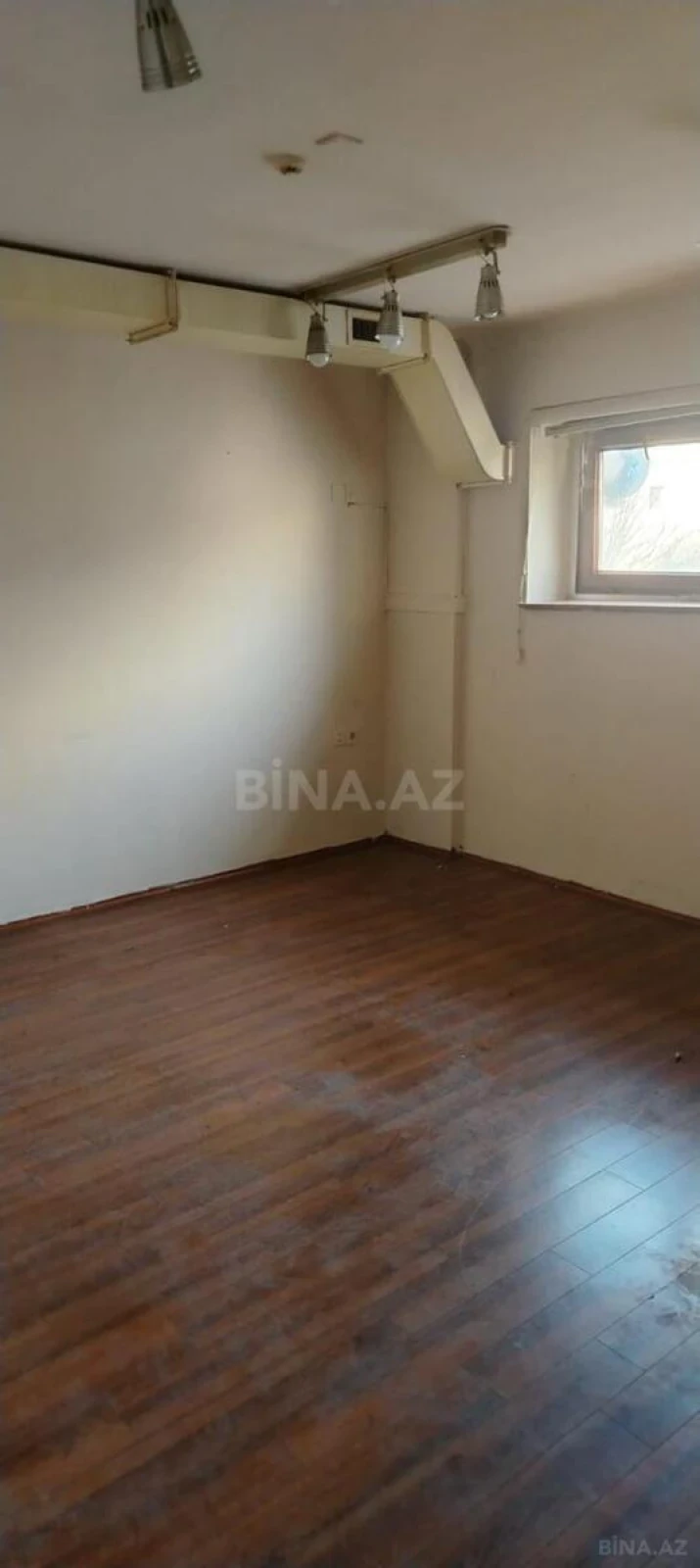 Kirayə verilir obyekt 120 m²