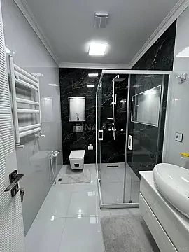 Satılır 2 otaqlı mənzil 72 m²