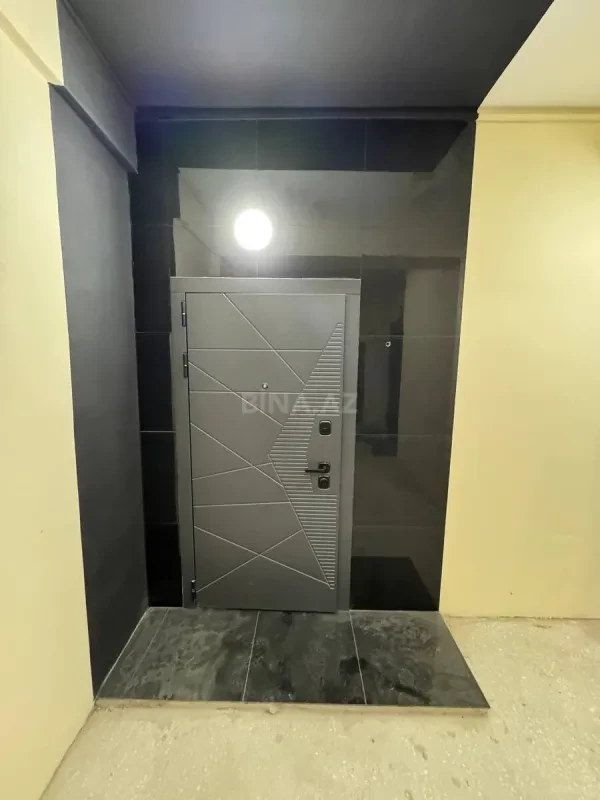 Satılır 2 otaqlı mənzil 72 m²