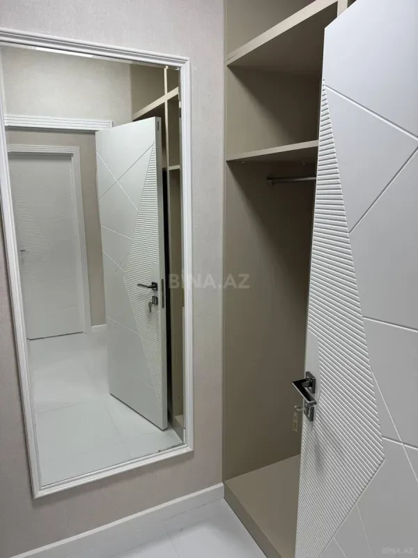 Satılır 2 otaqlı mənzil 72 m²