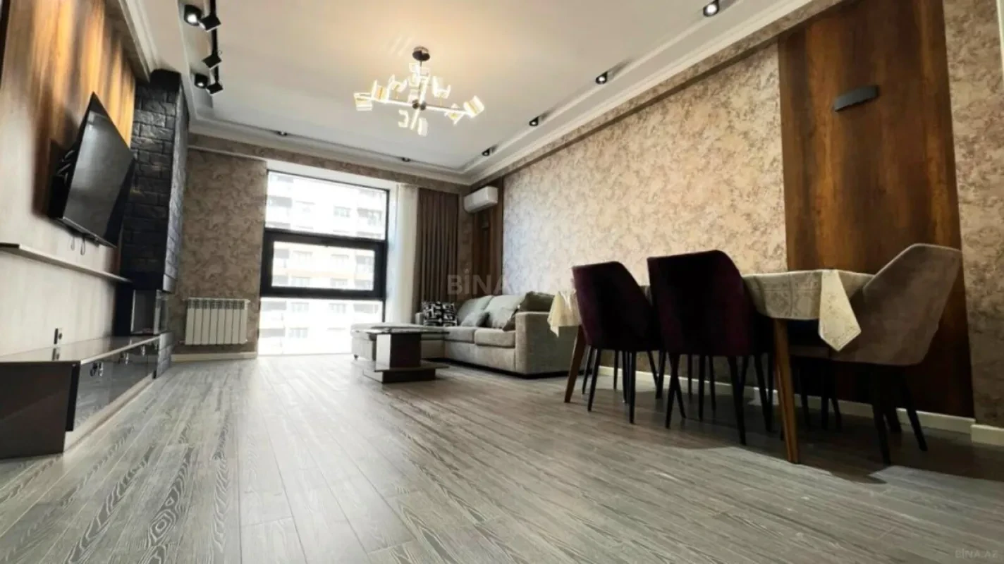 Kirayə verilir 3 otaqlı mənzil 120 m²