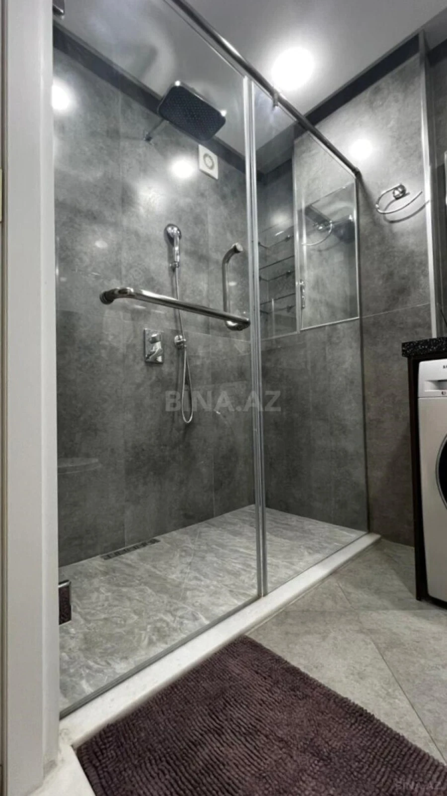 Kirayə verilir 3 otaqlı mənzil 120 m²