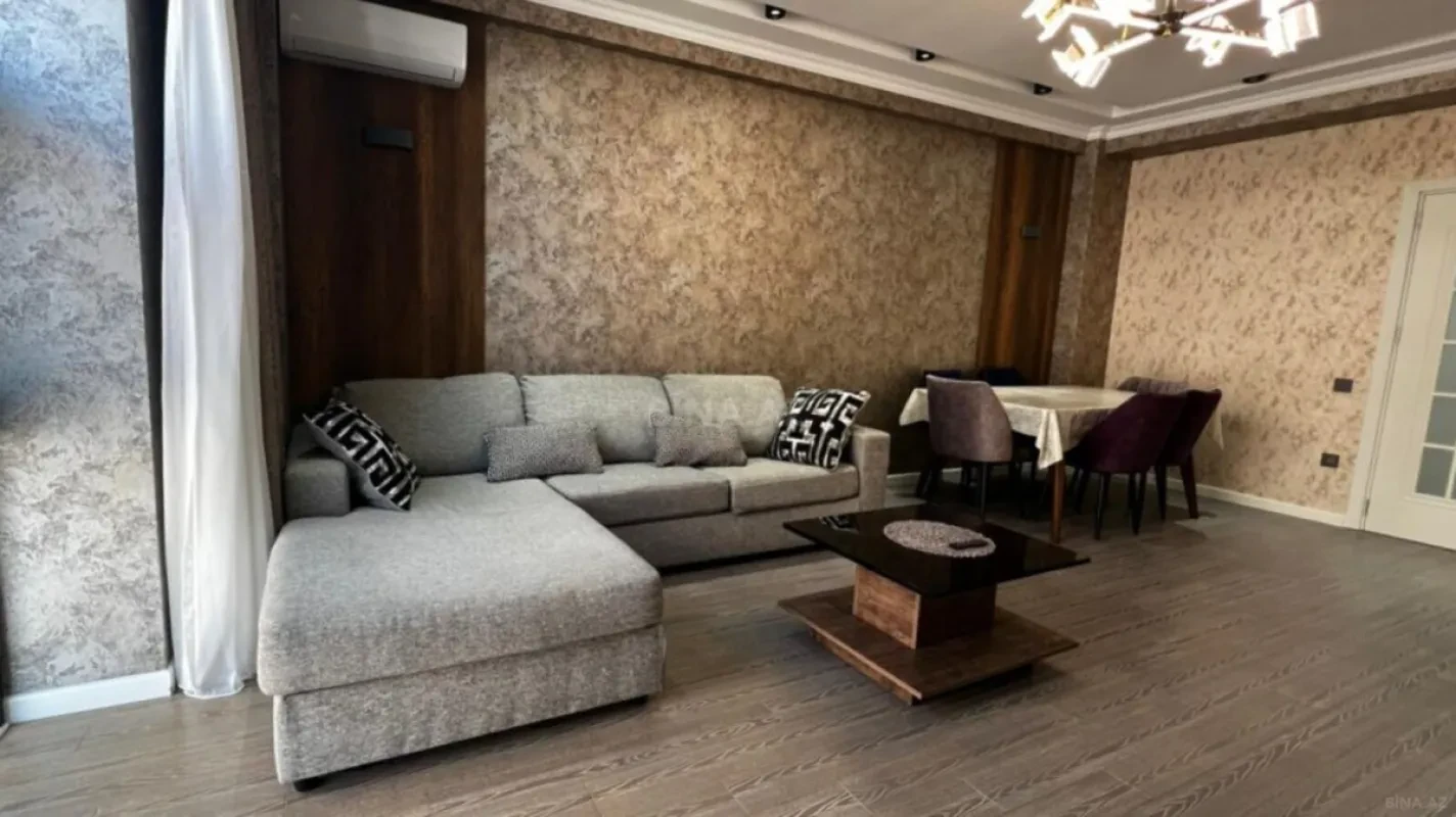 Kirayə verilir 3 otaqlı mənzil 120 m²