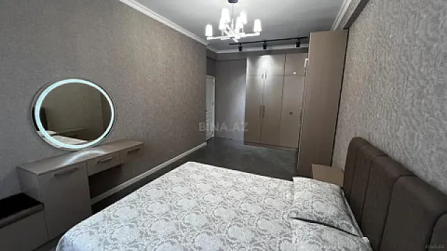 Kirayə verilir 3 otaqlı mənzil 120 m²