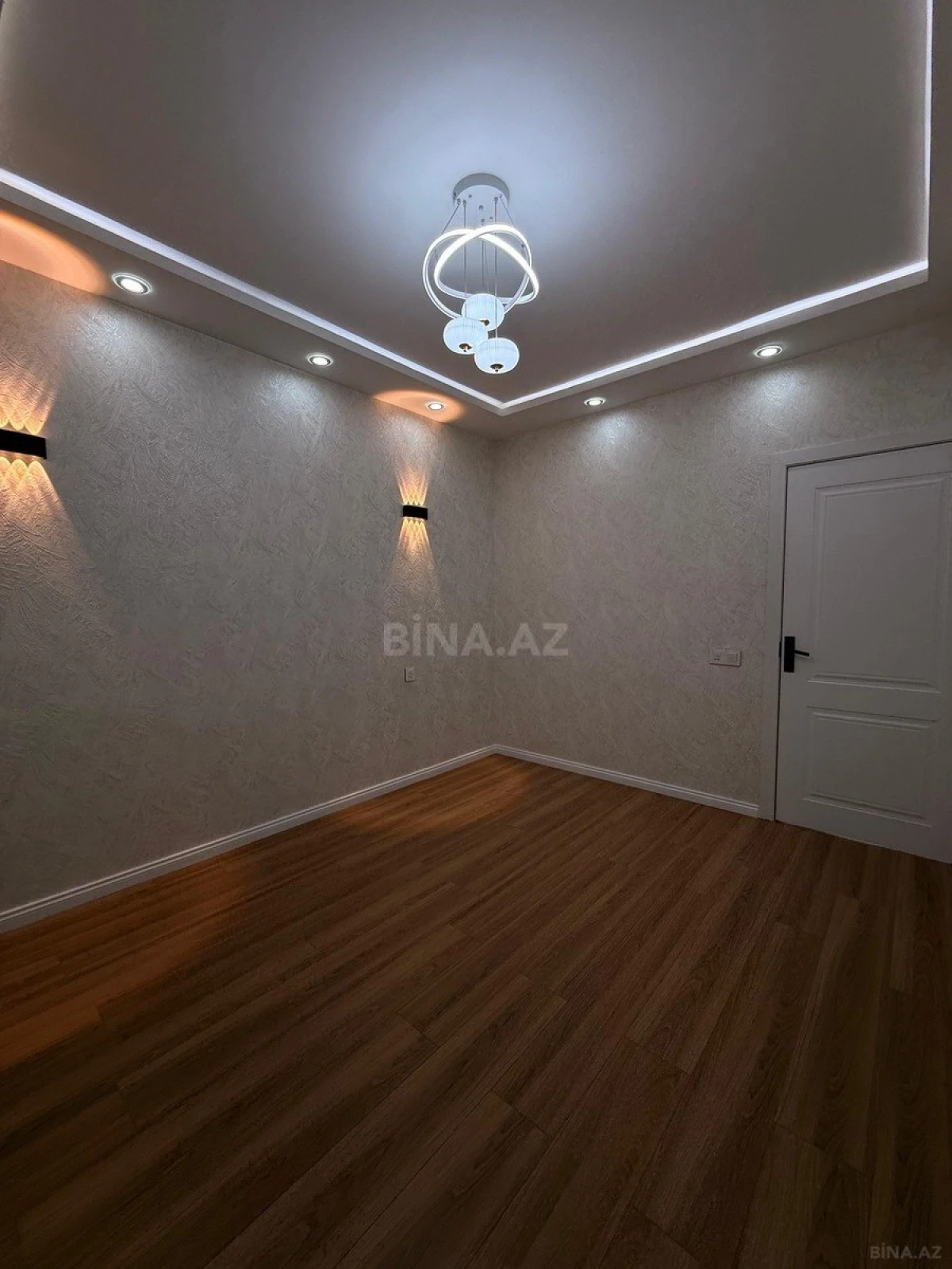 Satılır 3 otaqlı mənzil 65 m²