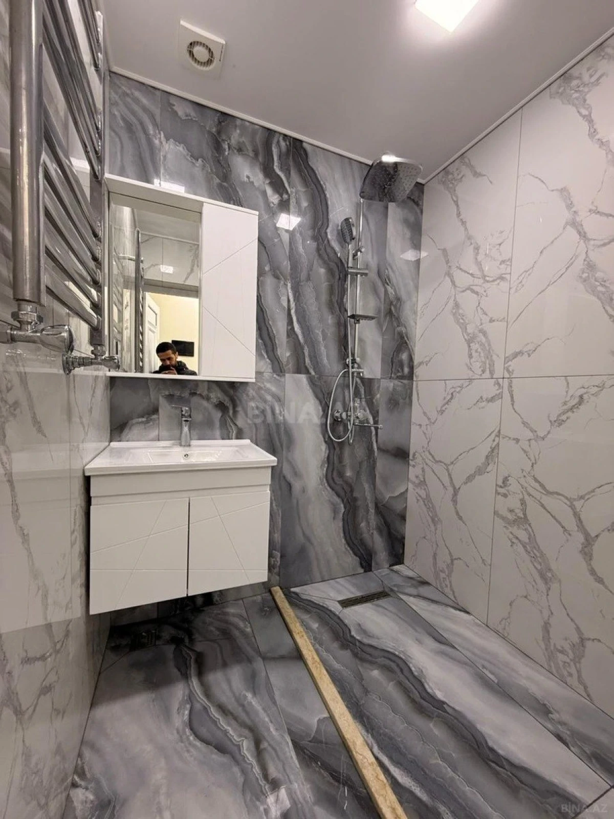Satılır 3 otaqlı mənzil 65 m²