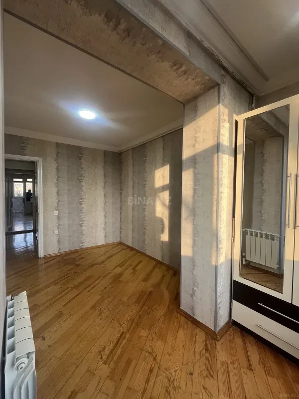 Satılır 3 otaqlı mənzil 63 m²