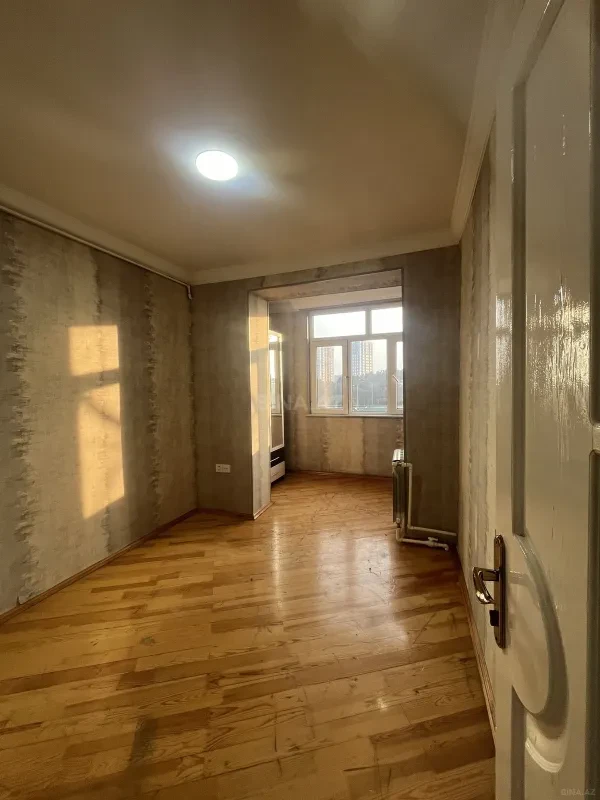 Satılır 3 otaqlı mənzil 63 m²