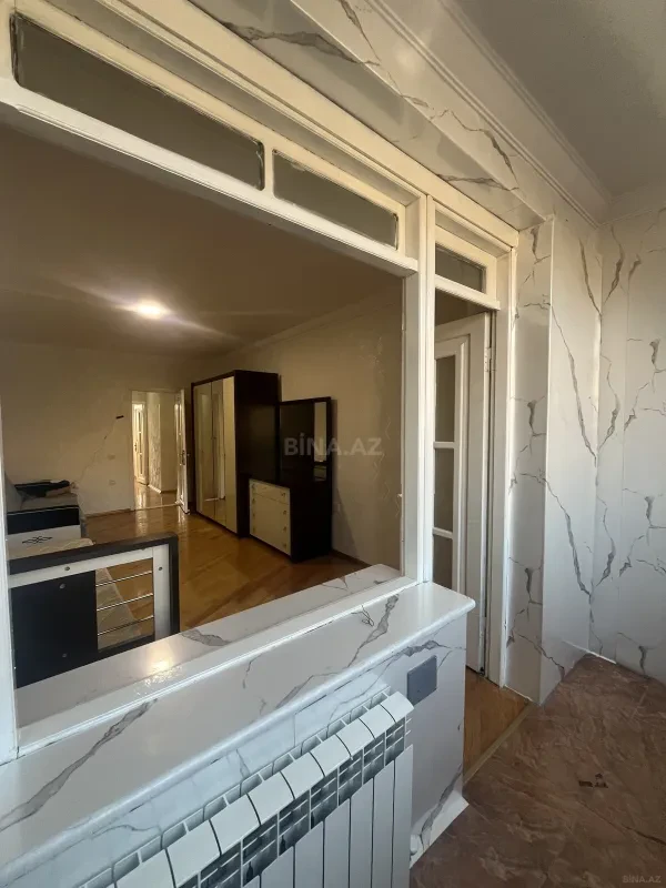 Satılır 3 otaqlı mənzil 63 m²