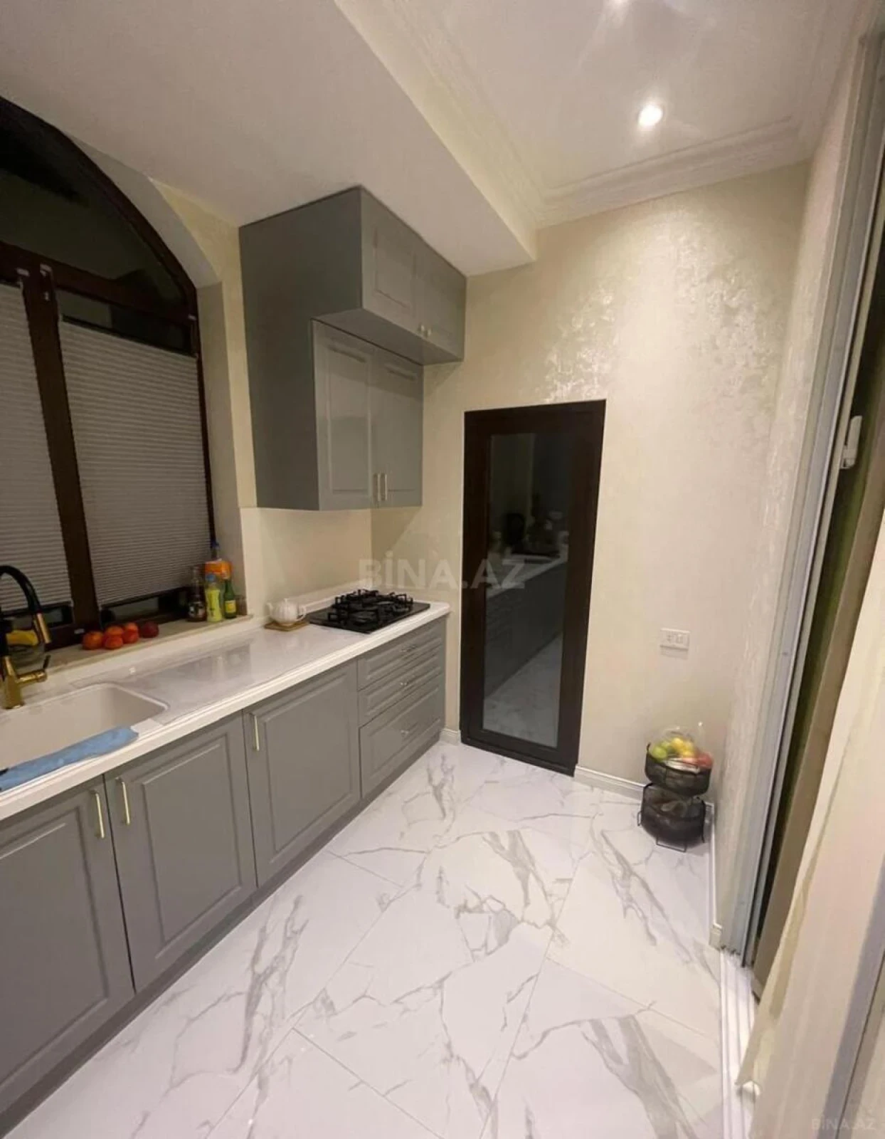 Kirayə verilir 3 otaqlı mənzil 108 m²