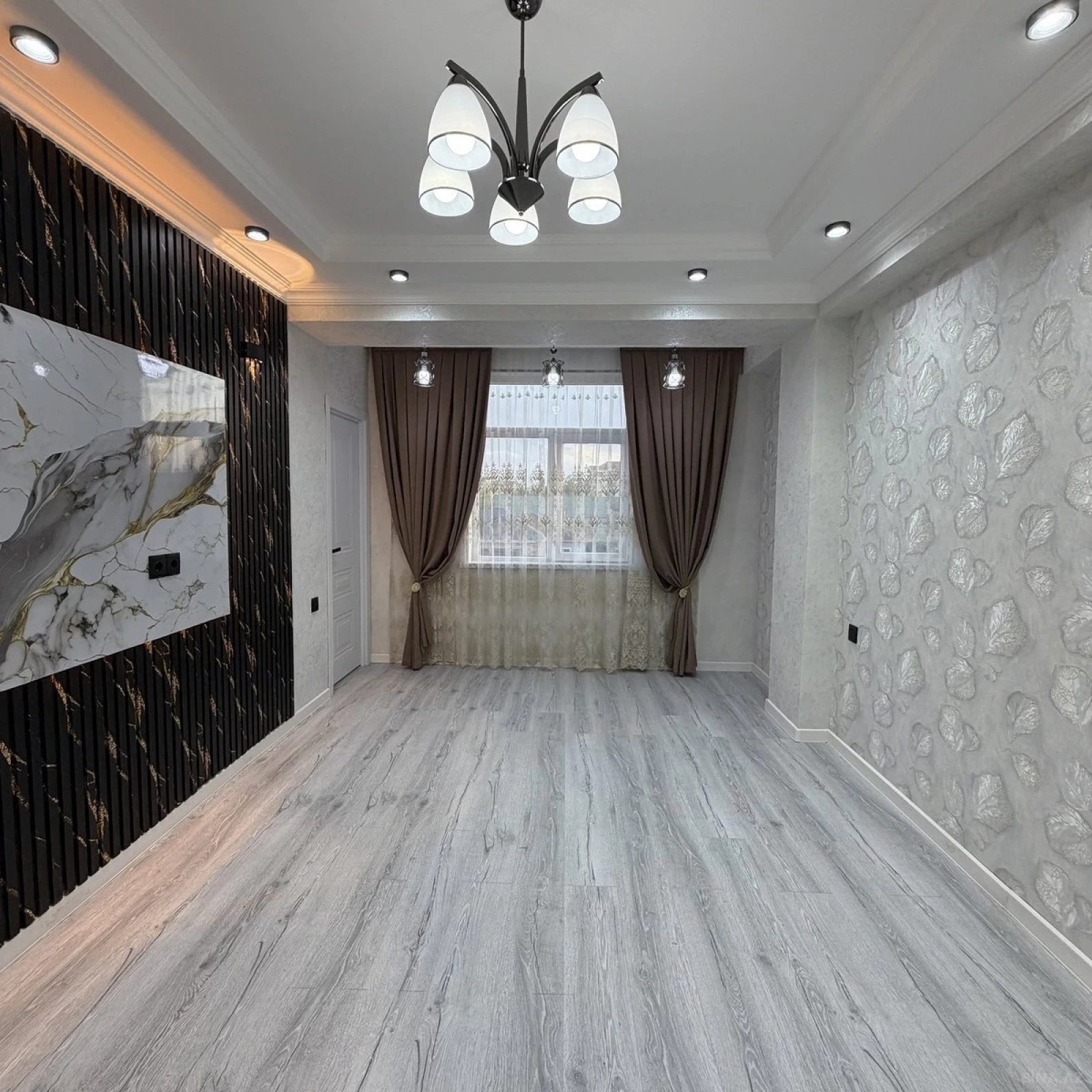 Satılır 2 otaqlı mənzil 40 m²