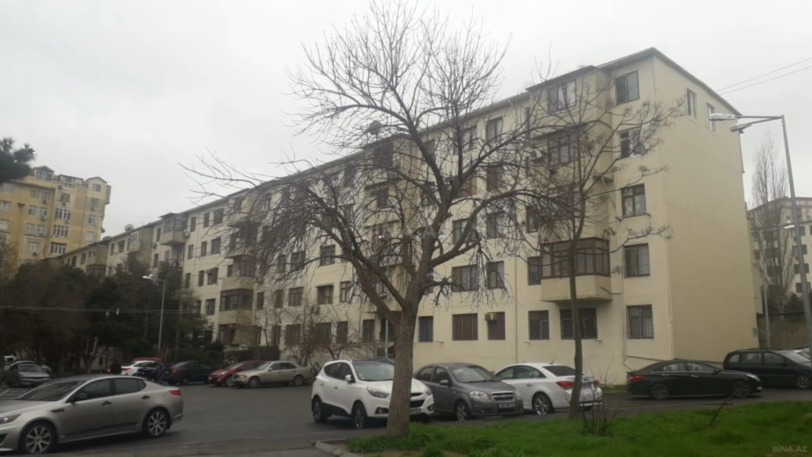 Satılır 2 otaqlı mənzil 59 m²
