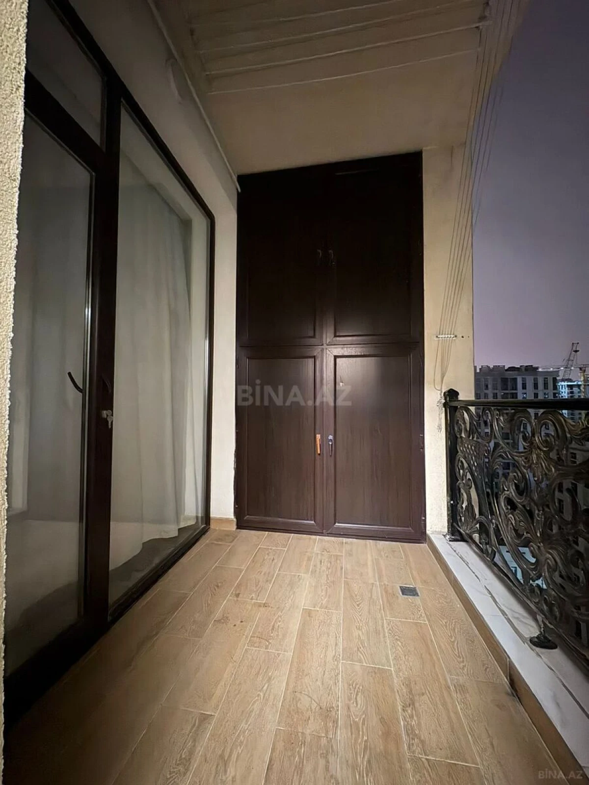 Kirayə verilir 3 otaqlı mənzil 105 m²