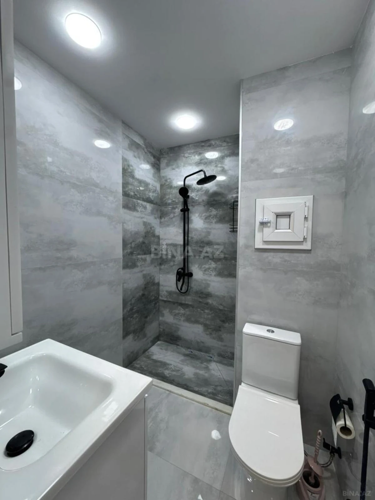 Satılır 2 otaqlı mənzil 45 m²
