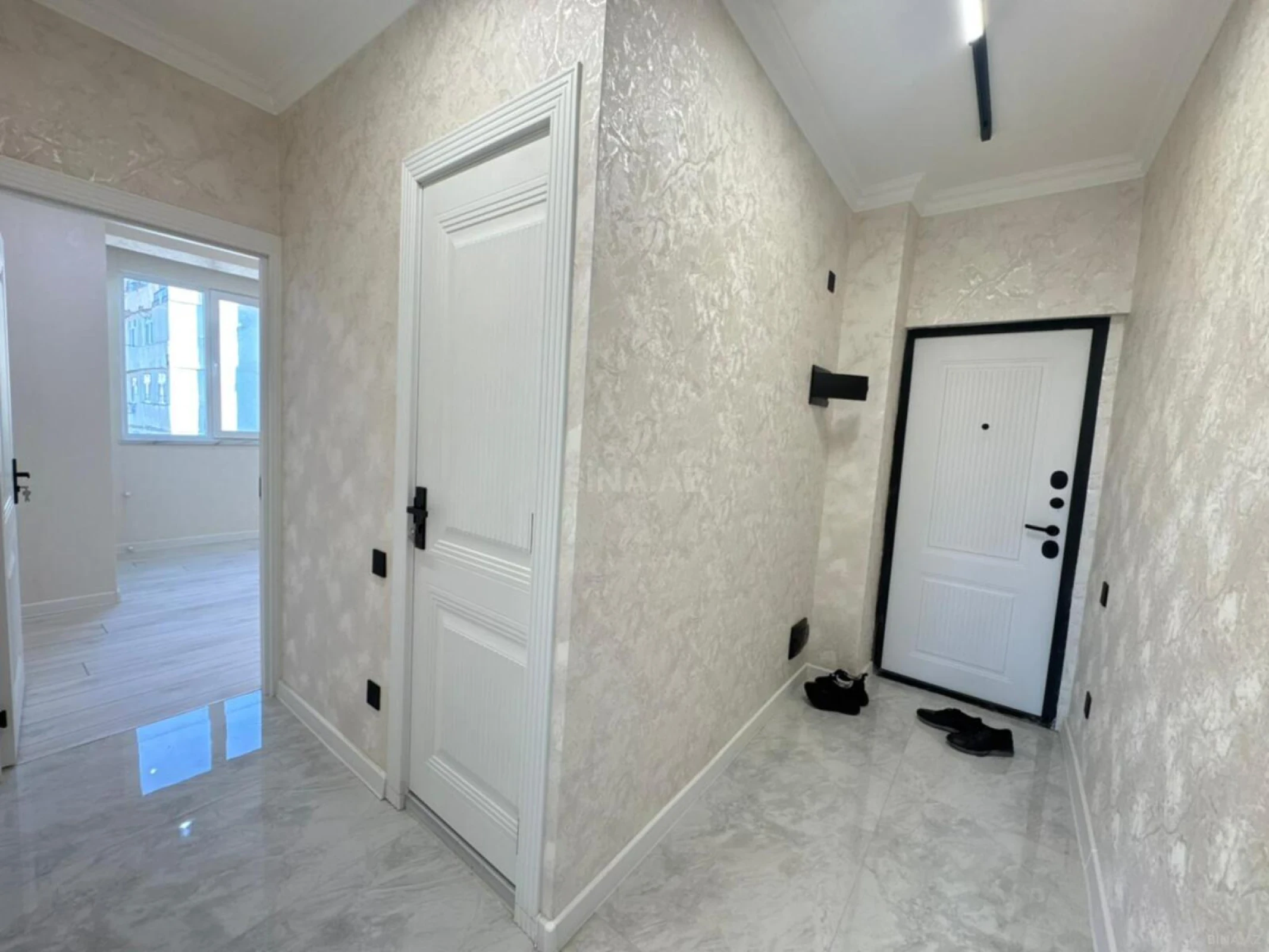 Satılır 2 otaqlı mənzil 45 m²