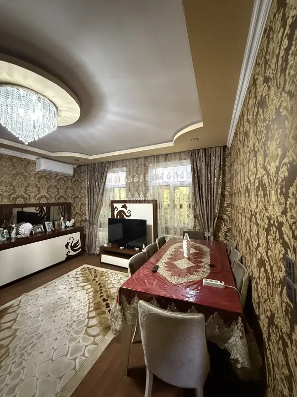 Satılır 5 otaqlı həyət evi 150 m²