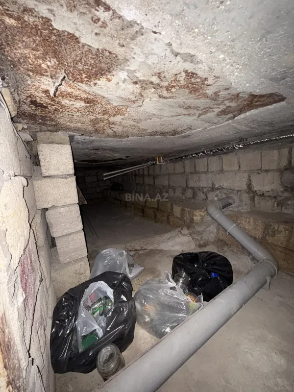 Satılır 5 otaqlı həyət evi 150 m²