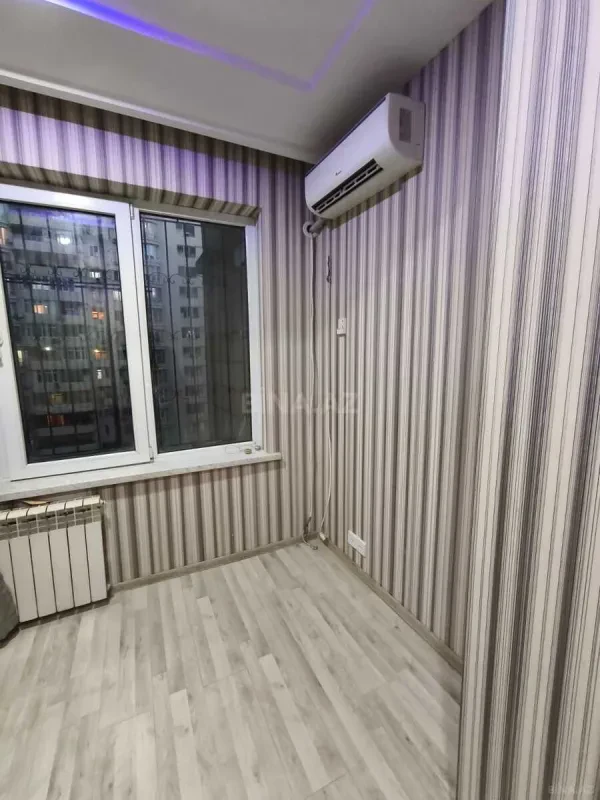 Satılır 2 otaqlı mənzil 67 m²