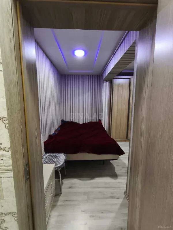 Satılır 2 otaqlı mənzil 67 m²