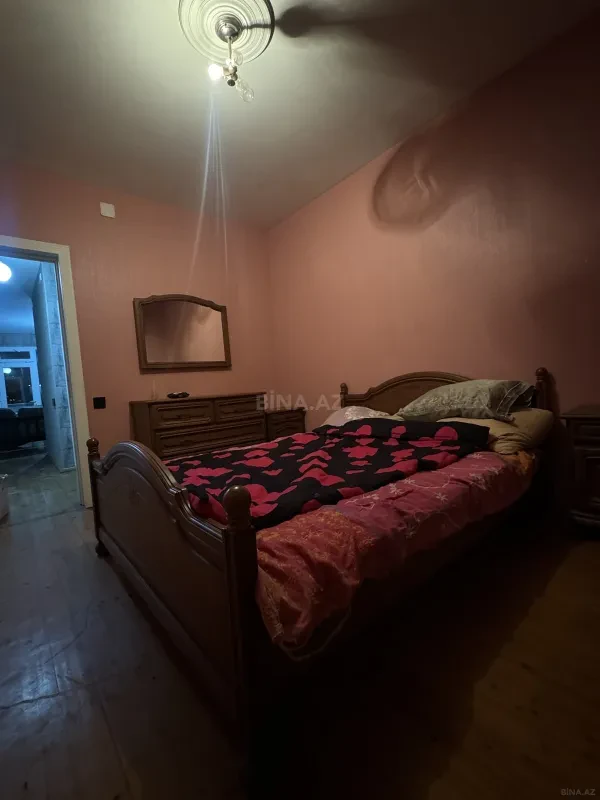 Kirayə verilir 2 otaqlı mənzil 66 m²
