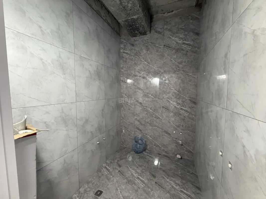 Satılır 2 otaqlı mənzil 58 m²