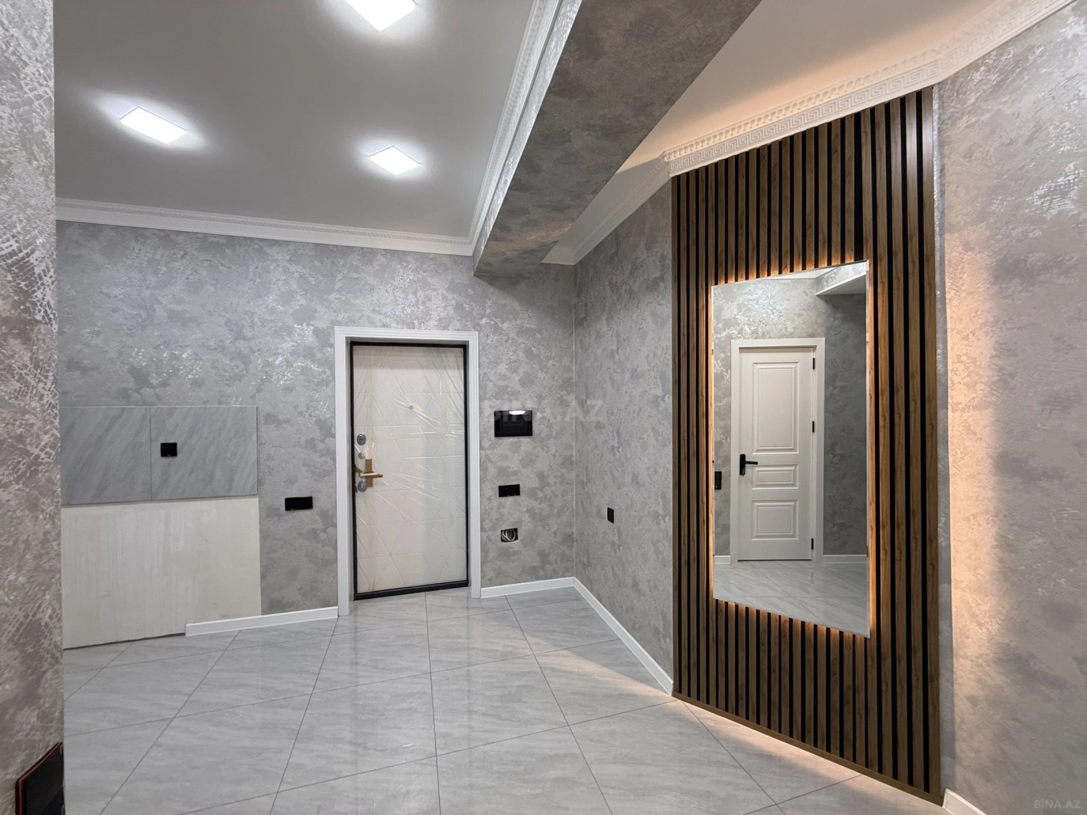 Satılır 2 otaqlı mənzil 58 m²