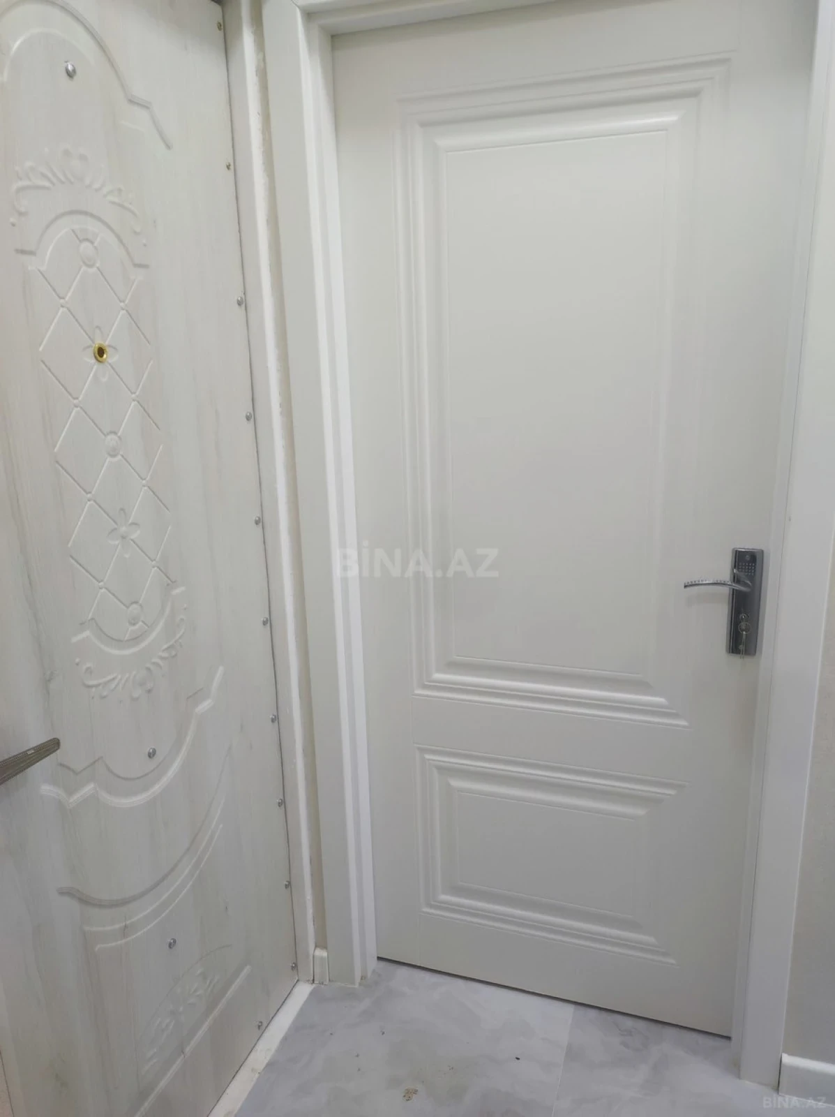 Kirayə verilir 2 otaqlı mənzil 30 m²