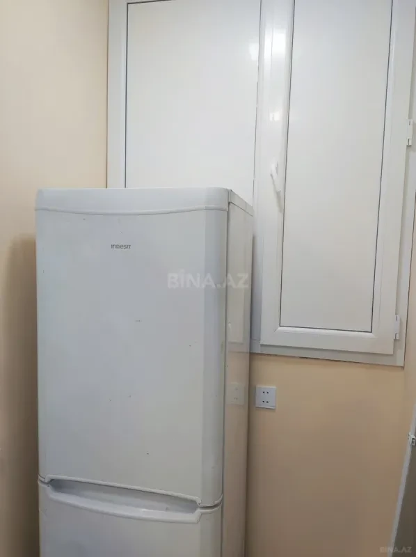 Kirayə verilir 2 otaqlı mənzil 30 m²