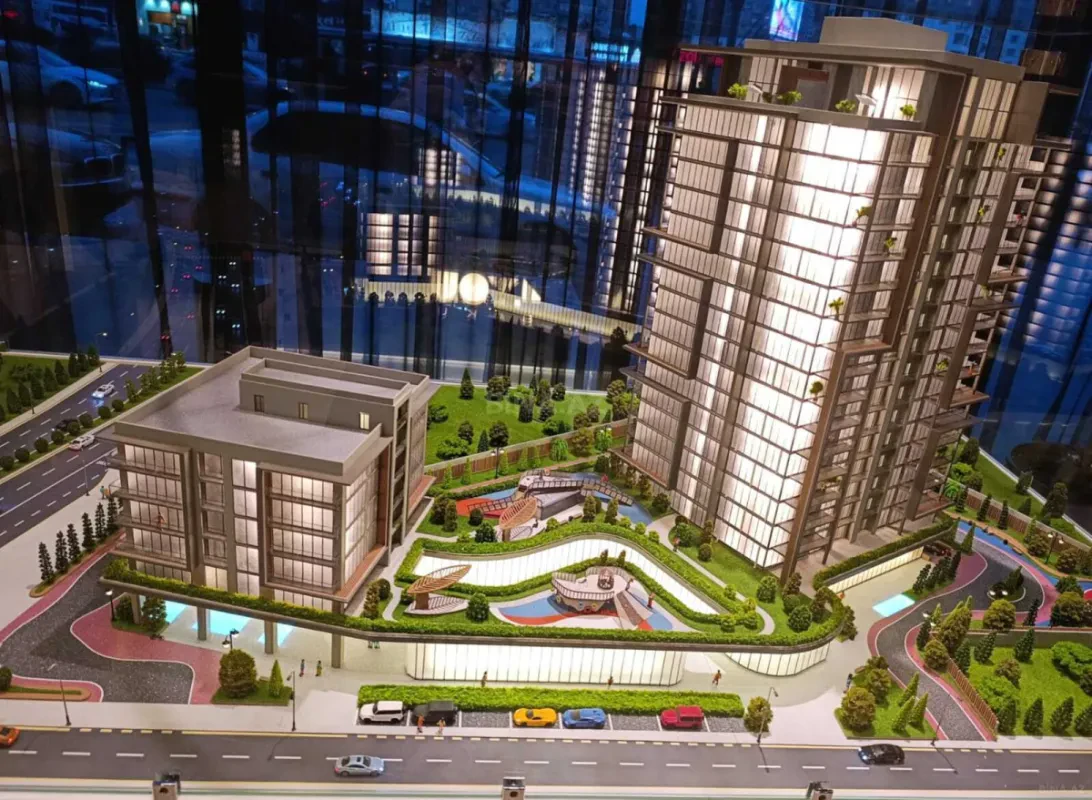 Satılır obyekt 758 m²