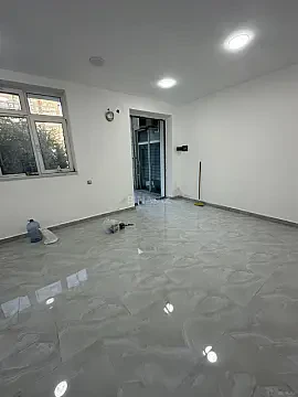 Kirayə verilir obyekt 70 m²