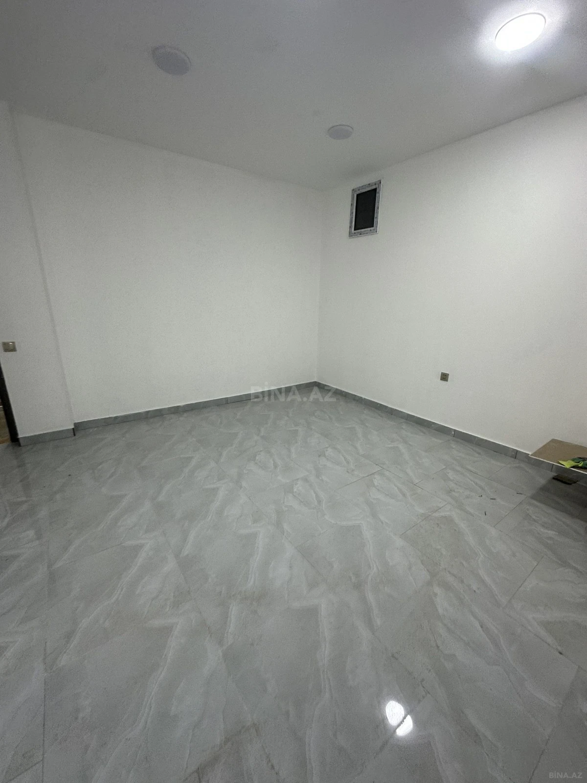 Kirayə verilir obyekt 70 m²