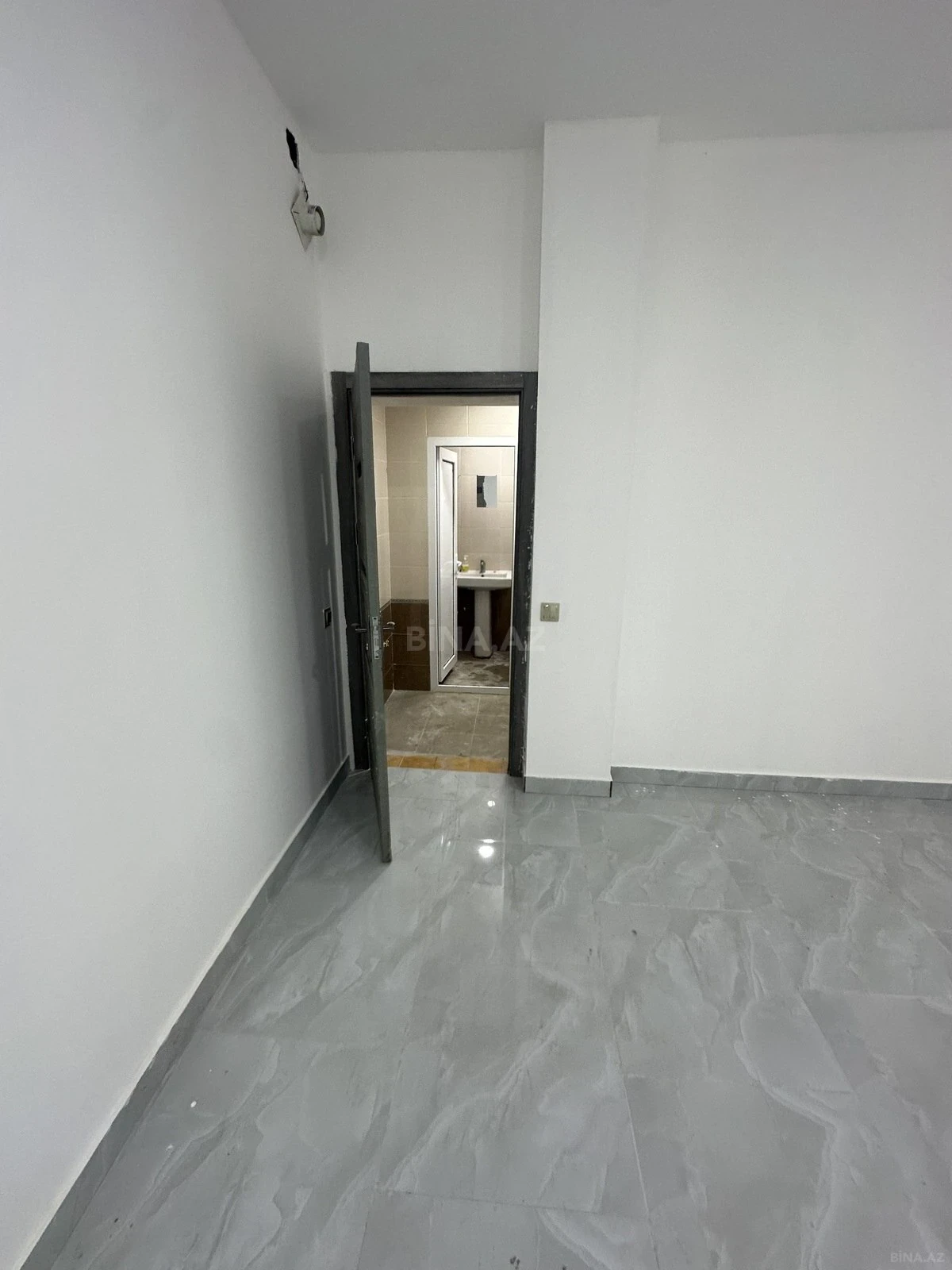 Kirayə verilir obyekt 70 m²