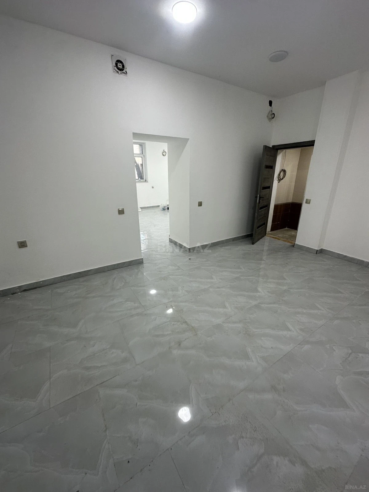 Kirayə verilir obyekt 70 m²
