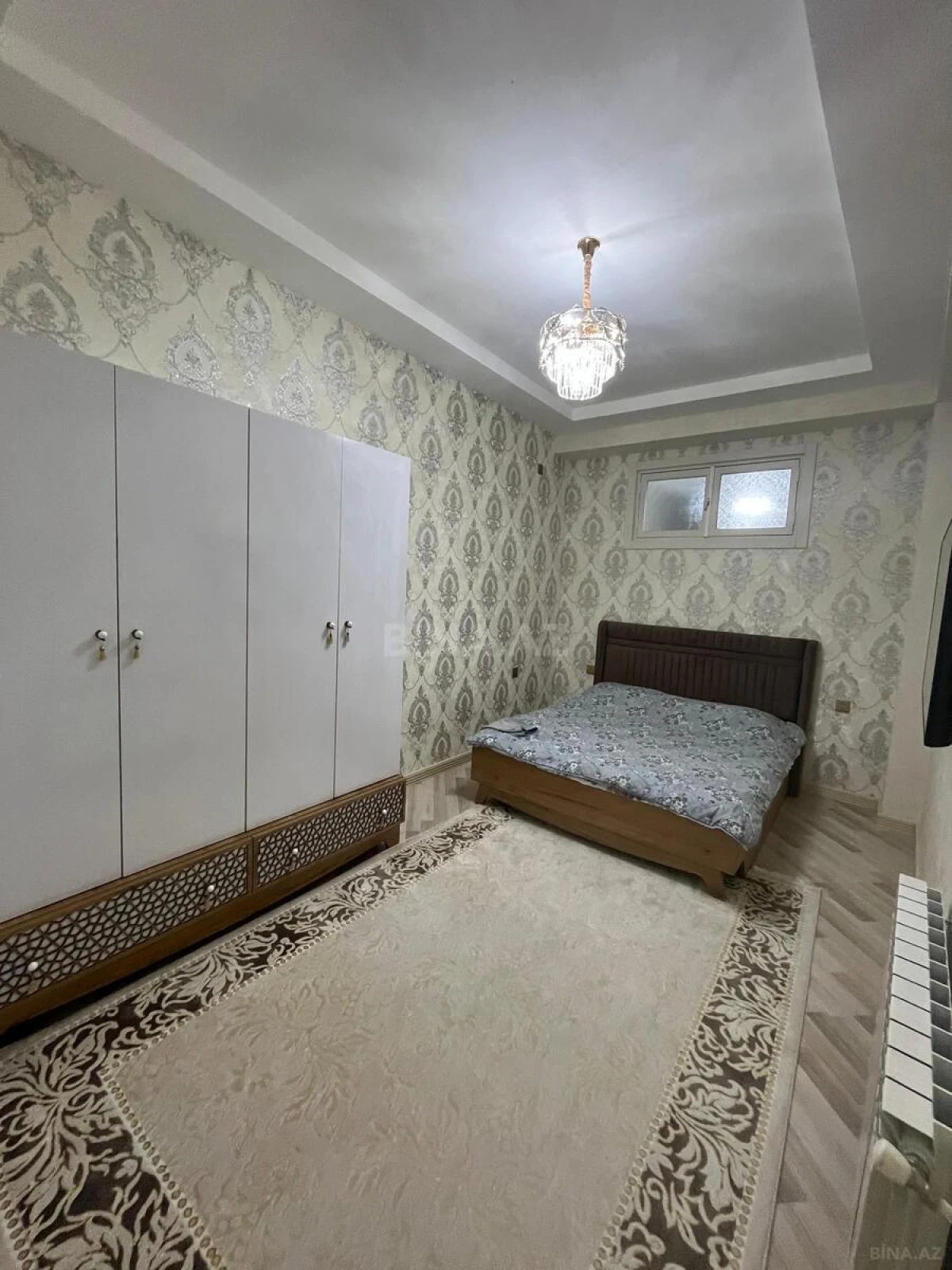 Kirayə verilir 4 otaqlı mənzil 120 m²
