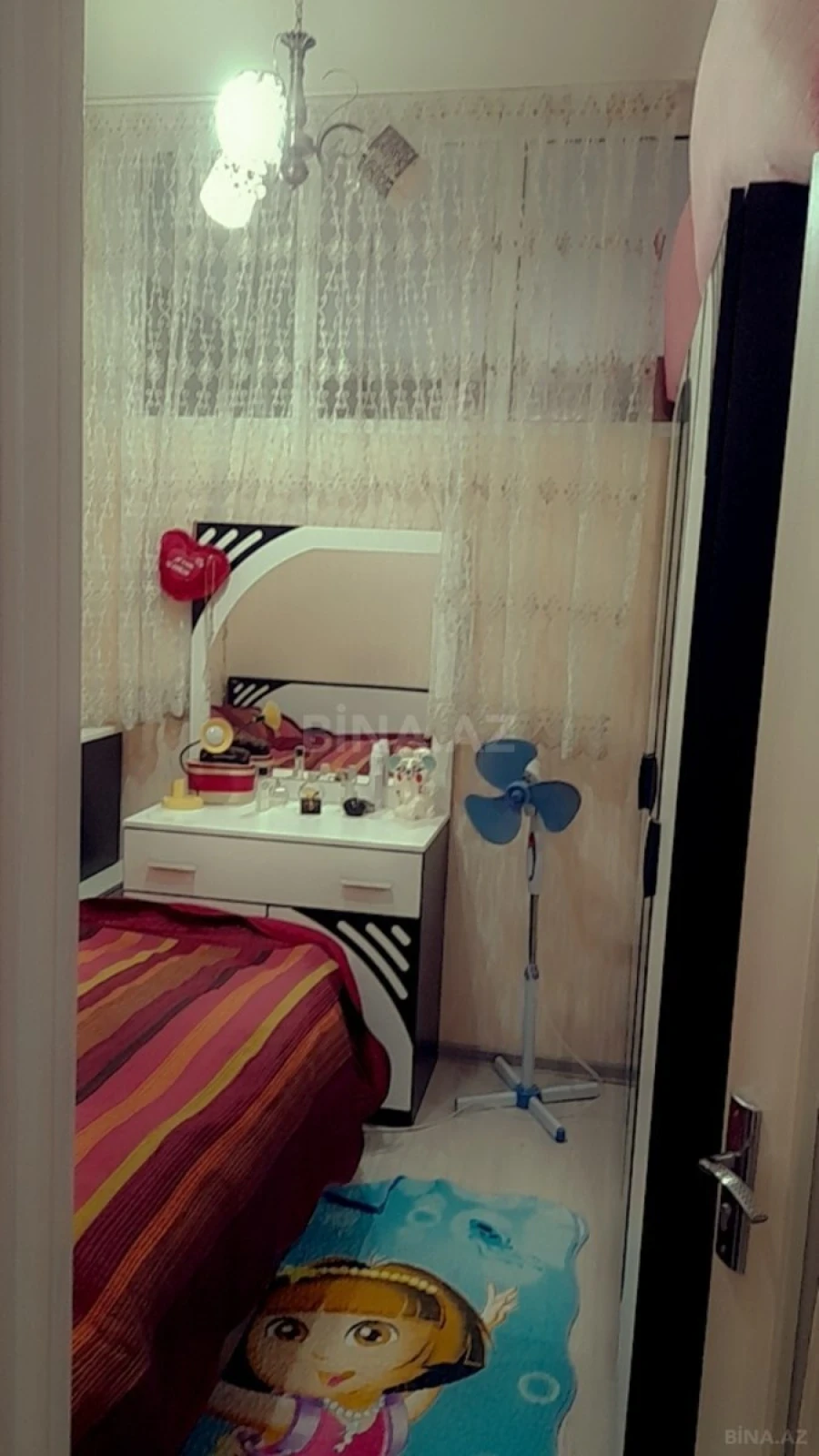 Kirayə verilir 4 otaqlı mənzil 120 m²