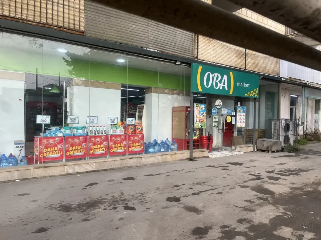 Satılır obyekt 180 m²