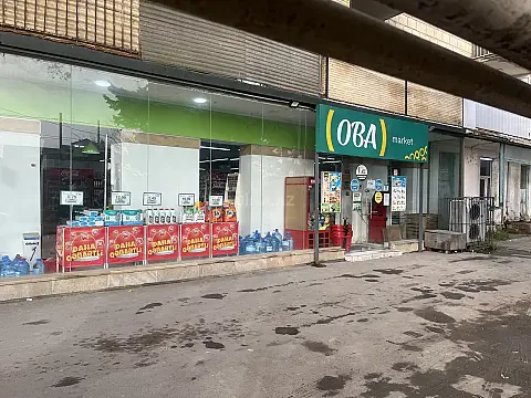 Satılır obyekt 180 m²