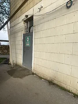 Satılır obyekt 180 m²